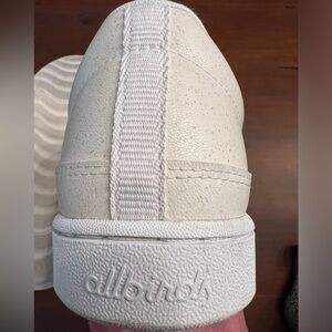 ALLBIRDS Women's Sneakers NWOT